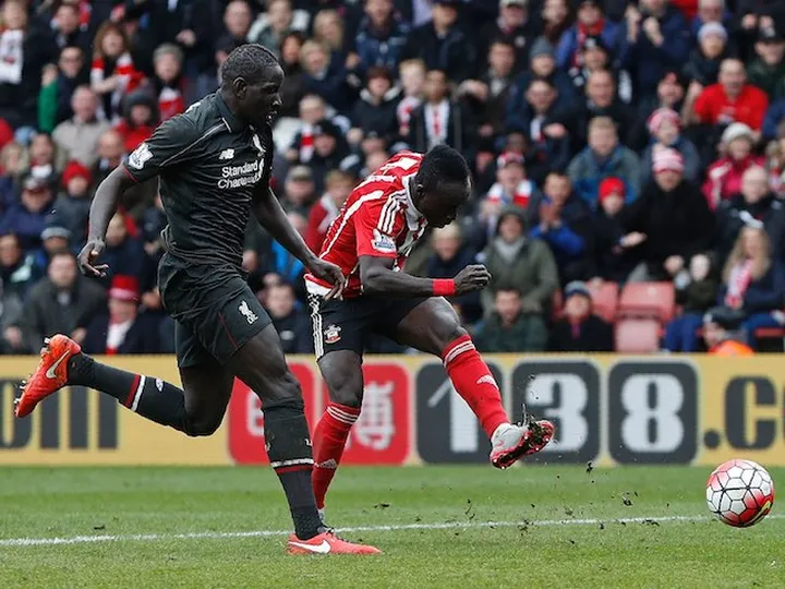 Liverpool 'switch focus to Sadio Mane'