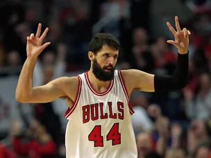 Mirotic out of Bucks game