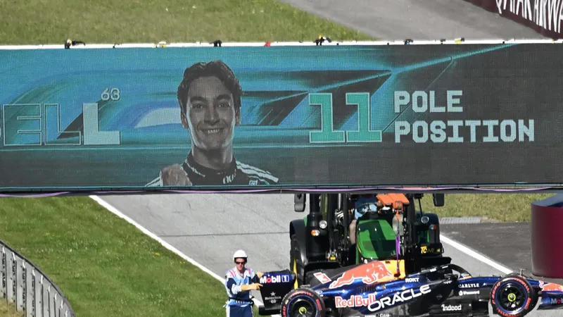Verstappen Q3 crash sparks huge grid confusion for Austrian Grand Prix