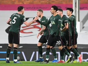 Fulham 0-1 Tottenham: Mourinho's side claim valuable three points