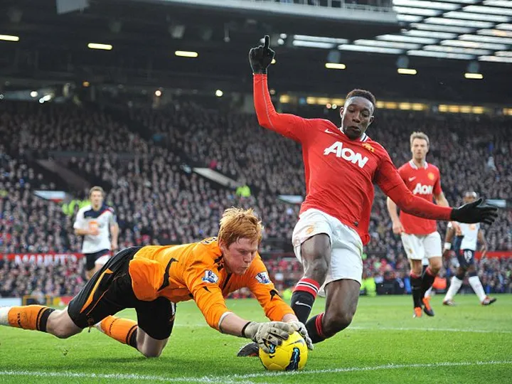 Agent plays down Bogdan exit