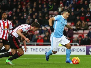 In-form Aguero earns City the points
