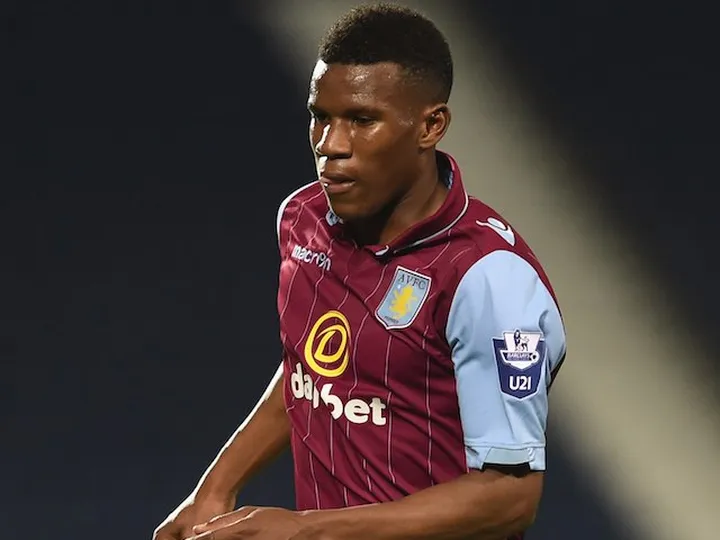 Villa midfielder moves to Dundee