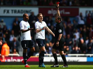 Carroll, Downing fire Hammers ahead