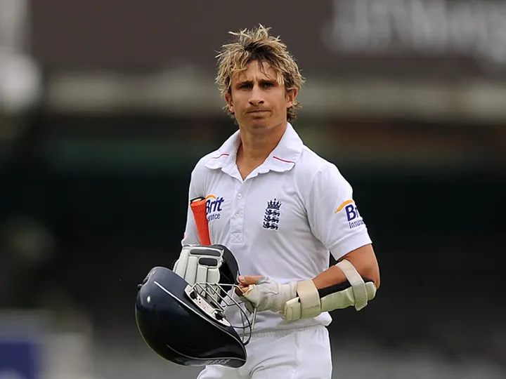 Hussain: 'England should pick Taylor for Ashes'