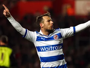 Le Fondre brace downs spirited Crawley