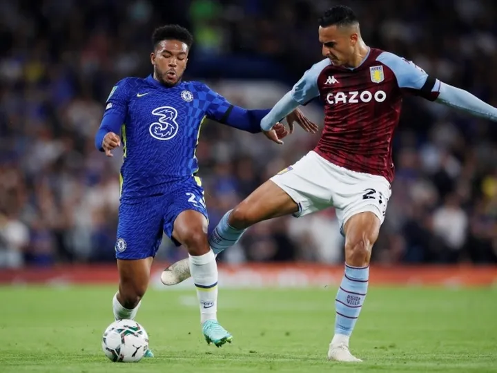 Everton sign Anwar El Ghazi on loan from Aston Villa 