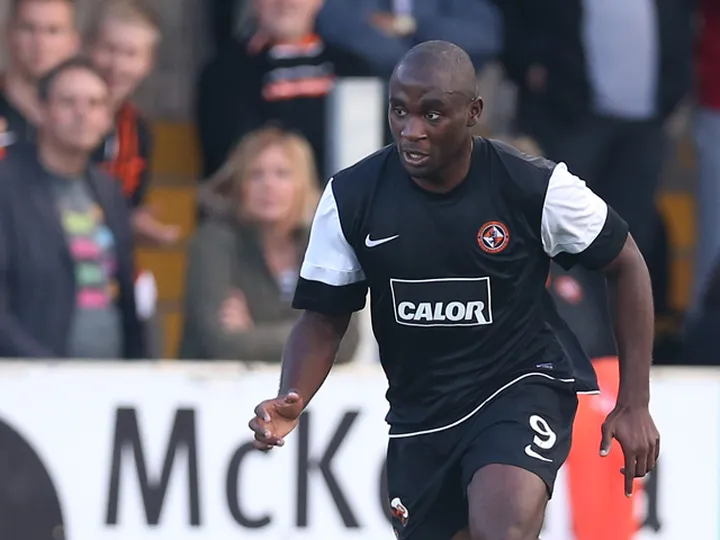 Hartlepool sign former Dundee Utd winger