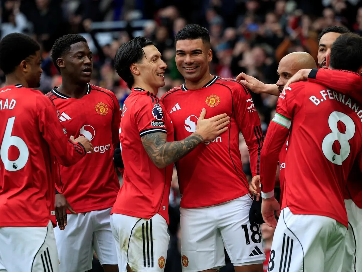 Carrick's honeymoon continues! Man Utd maintain momentum as Aston Villa's title hopes dented - Sunday's Premier League roundup