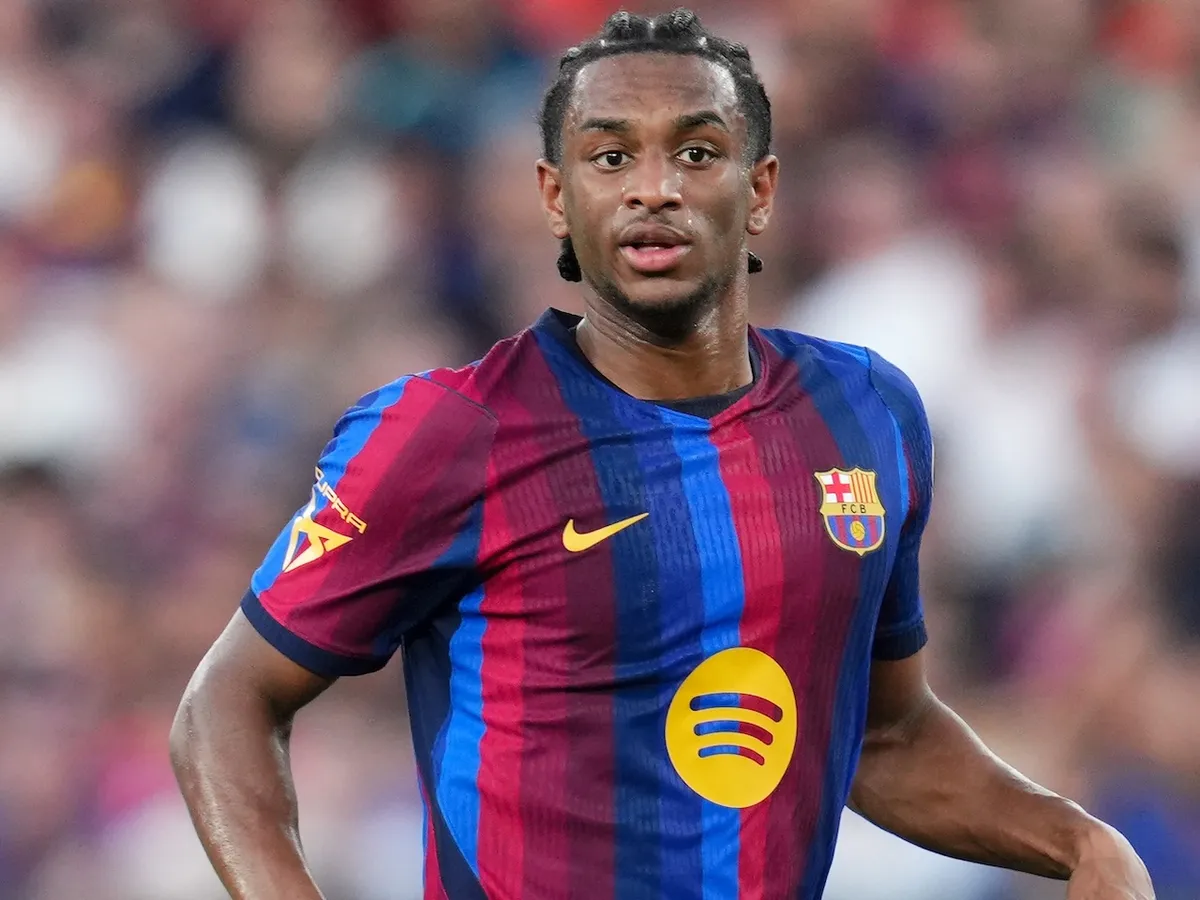Man United transfer news: Alejandro Balde latest as Red Devils make 'firm proposal' for Barcelona star