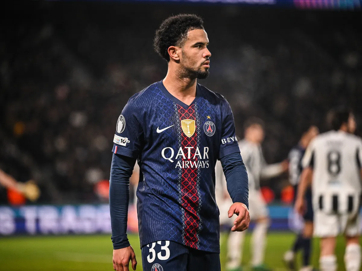 Manchester United transfer news: Red Devils 'prepare' £51m approach for PSG's Zaire-Emery