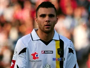 Martin won't go easy on old club Sochaux
