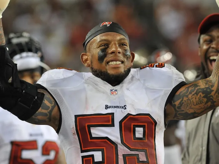 Mason Foster joins Bears