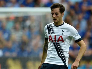 Mason replaces Dembele for Spurs