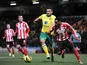 Robert Snodgrass and Danny Rose battle for the ball on December 2, 2012
