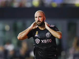 Gonzalo Higuain in action for Inter Miami on September 13, 2022