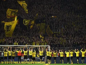 Borussia Dortmund fans in emotional tribute
