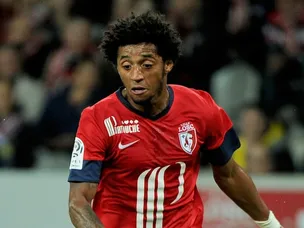 Roux, Mendes lead line for Lille