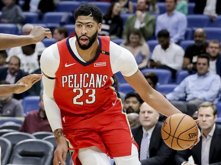 Anthony Davis stars on injury return as Pelicans stop rot