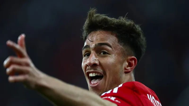 Brighton announce €35m record striker signing amid Joao Pedro uncertainty