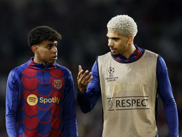 Man United 'make transfer decision' over Barcelona's Araujo