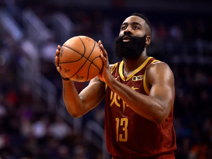 James Harden extends 30-point streak to 27 games as Houston defeat Phoenix
