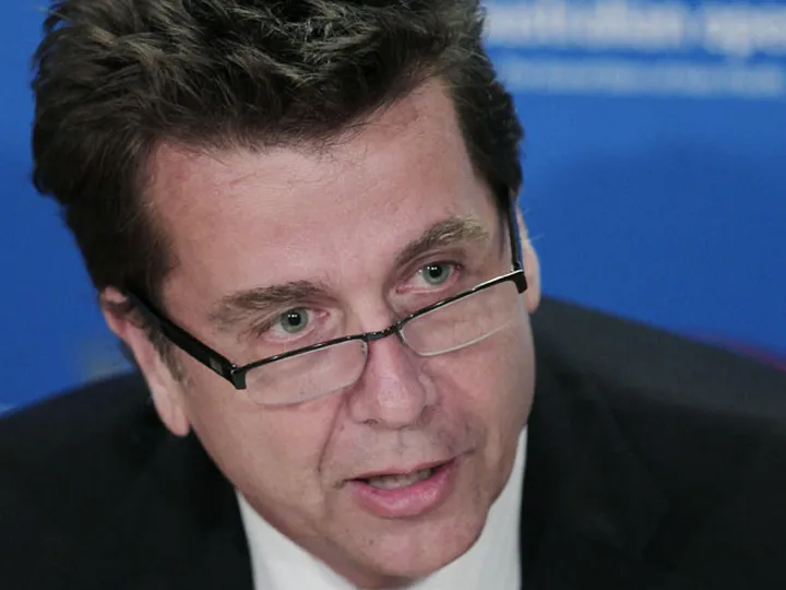 Drewett to step down as ATP chairman