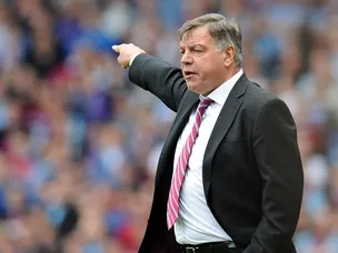 West Ham suffer first pre-season defeat