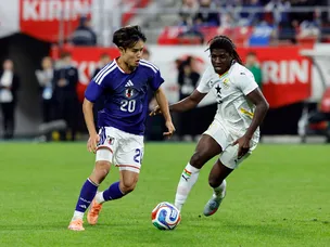 Arsenal 'keeping tabs' on Essien-esque midfielder