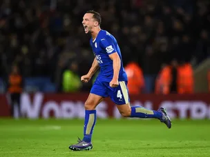 Drinkwater hails two-goal Islam Slimani