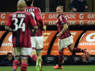 AC Milan, Empoli level at half time
