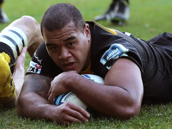 Newcastle bring in prop Vea