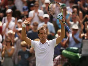 Richard Gasquet overcomes Mayer in Paris