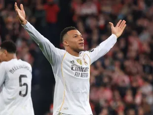 Mbappe reveals his AFCON 2025 winner prediction to Morocco captain Hakimi