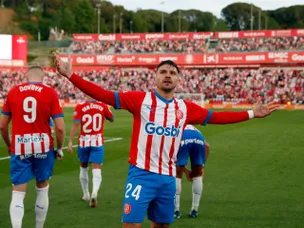 Girona produce dramatic turnaround to stun Barcelona