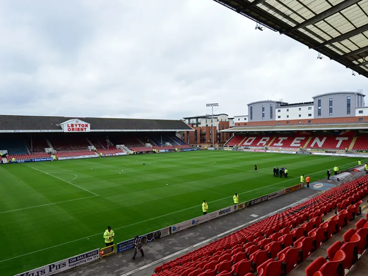 Coventry strike late to earn draw