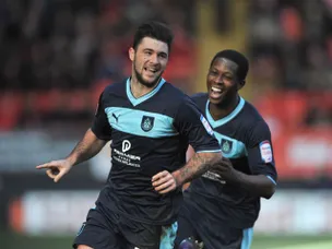 Austin strike seals Burnley win