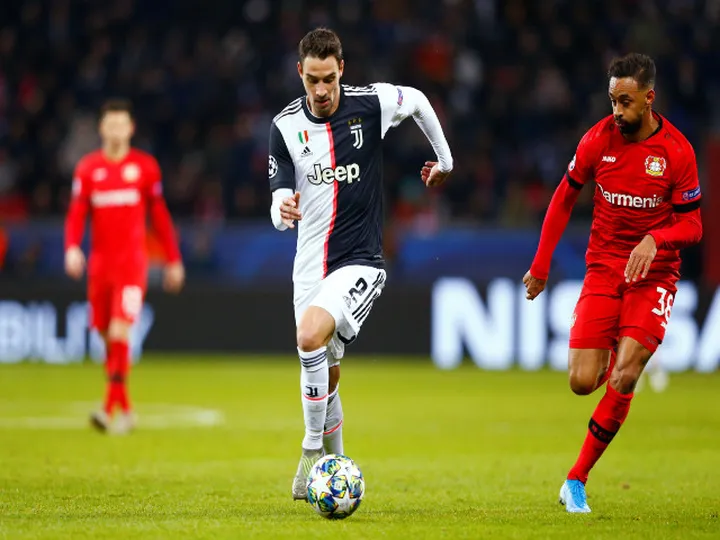 Barcelona 'considering move for Mattia de Sciglio'