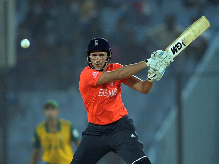 Botham backs Alex Hales for Test spot