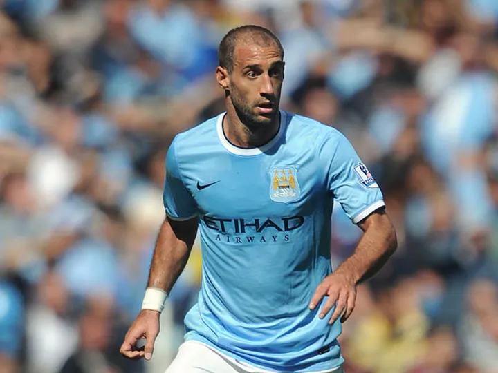 Zabaleta: 'City want to win four trophies'