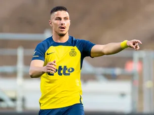 Wolves to use 'financial power' to edge out European giant for 21-year-old forward