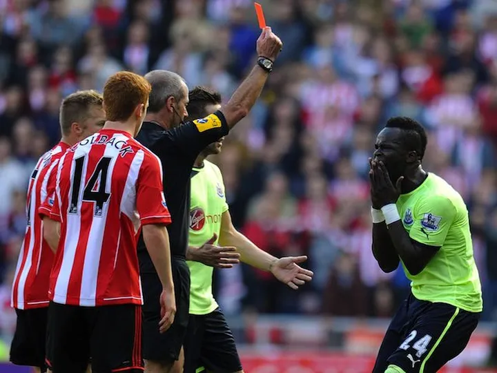 Tiote: 'Reputation leads to yellow cards'