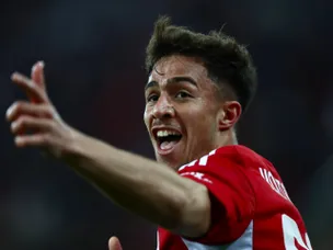 Brighton announce €35m record striker signing amid Joao Pedro uncertainty
