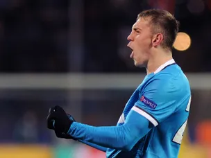 Zenit top Group H by beating Valencia
