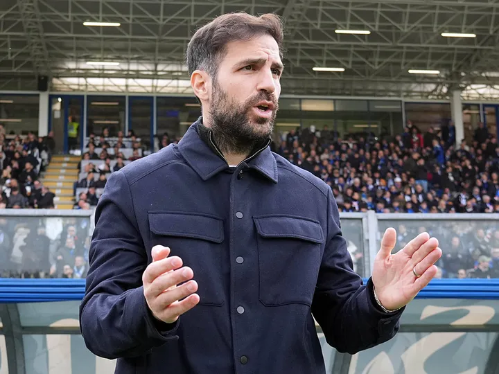 Fabregas reveals Barcelona defender will not move this summer