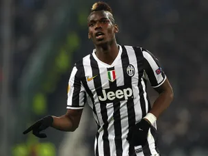 Pogba volleys Juventus ahead