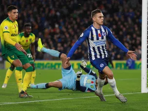 Brighton beat struggling Norwich to continue winning run