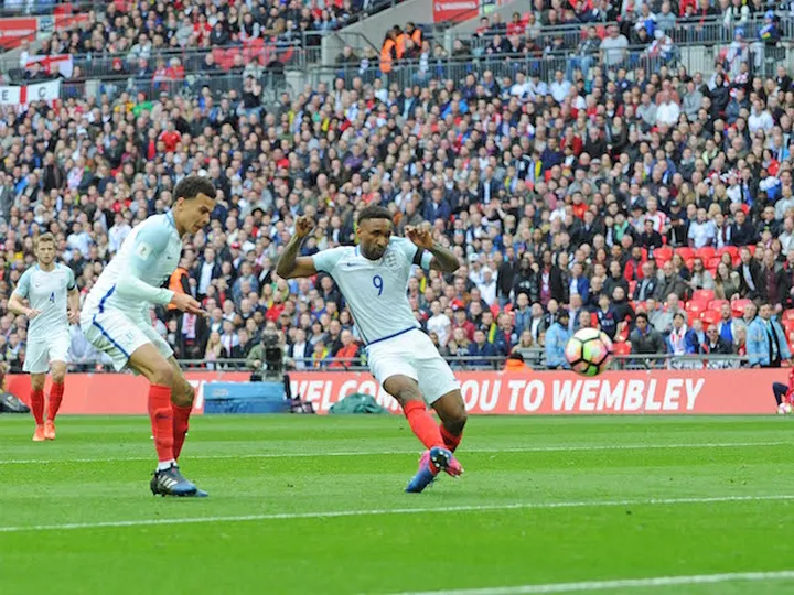 Dele Alli: 'Jermain Defoe is a legend'