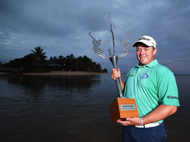 Coetzee clinches third European Tour title