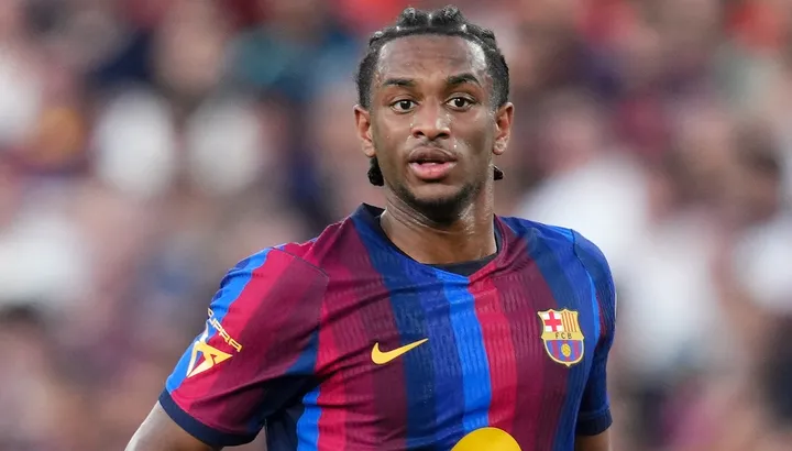 Man United transfer news: Alejandro Balde latest as Red Devils make 'firm proposal' for Barcelona star